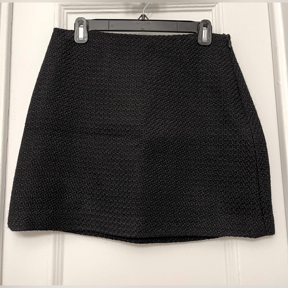 THEORY Tweed Skirt - Picture 1 of 6